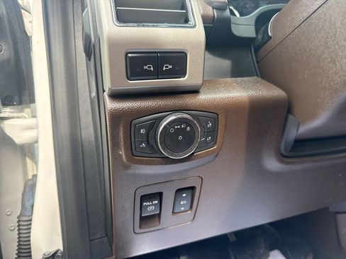 Used 2019 Ford F150 King Ranch w/ Equipment Group 601A Luxury image 21