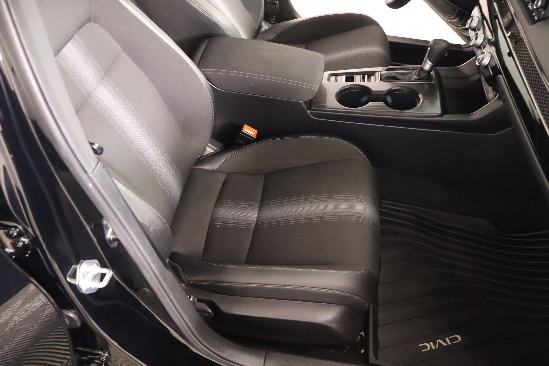 Used 2026 Honda Civic Sport image 12