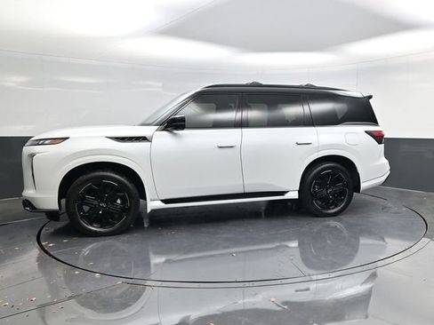New 2026 INFINITI QX80 SPORT w/ Sport Exterior Package image 6