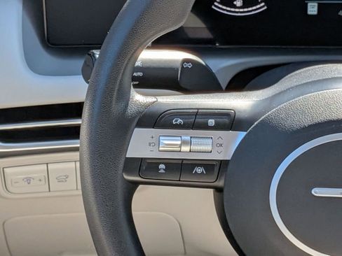 Certified 2025 Hyundai Tucson SEL image 19