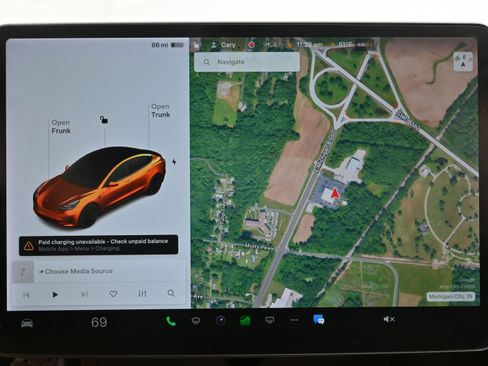 Used 2022 Tesla Model 3 Performance image 13