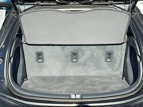 Used 2021 Chevrolet Bolt LT image 11