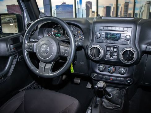 Used 2014 Jeep Wrangler Unlimited Sport w/ Quick Order Package 23S AWD/4WD image 14