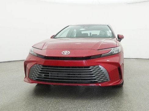 New 2026 Toyota Camry XLE FWD image 31