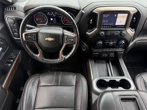 Used 2020 Chevrolet Silverado 1500 High Country w/ Technology Package image 13