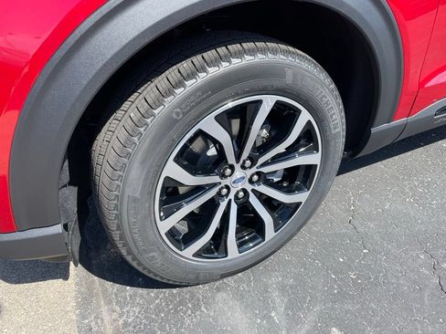 New 2026 Ford Explorer ST-Line AWD/4WD image 3
