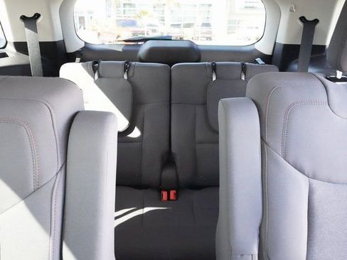 New 2025 Ford Explorer Active image 17