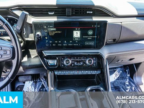 Used 2024 GMC Sierra 2500 AT4X AWD/4WD image 39