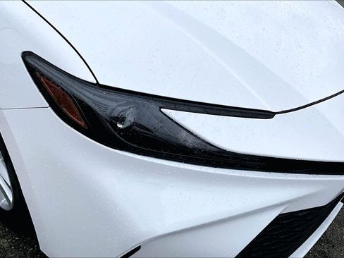 Used 2025 Toyota Camry LE FWD image 27