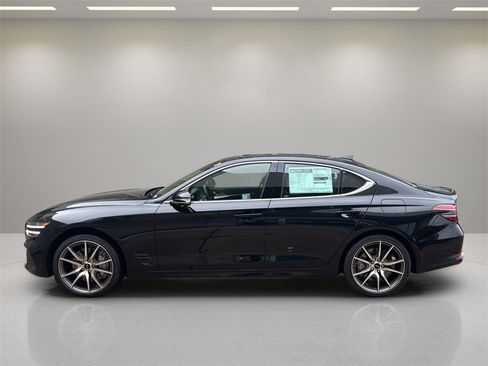 New 2026 Genesis G70 2.5T Prestige image 2