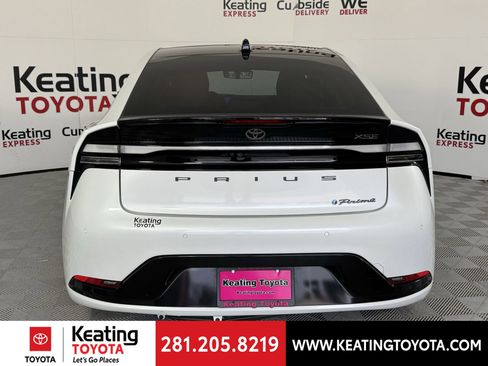 Used 2024 Toyota Prius Prime Premium image 6