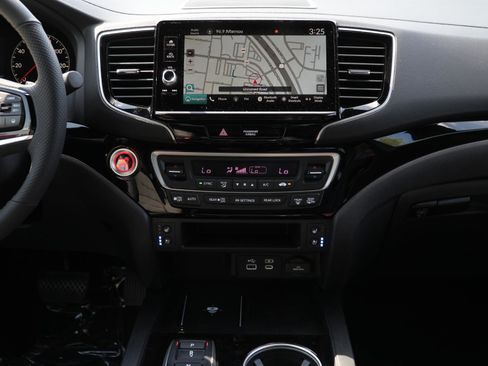 New 2026 Honda Ridgeline Black Edition image 25