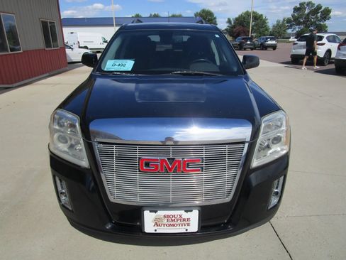 Used 2011 GMC Terrain SLE AWD/4WD image 4