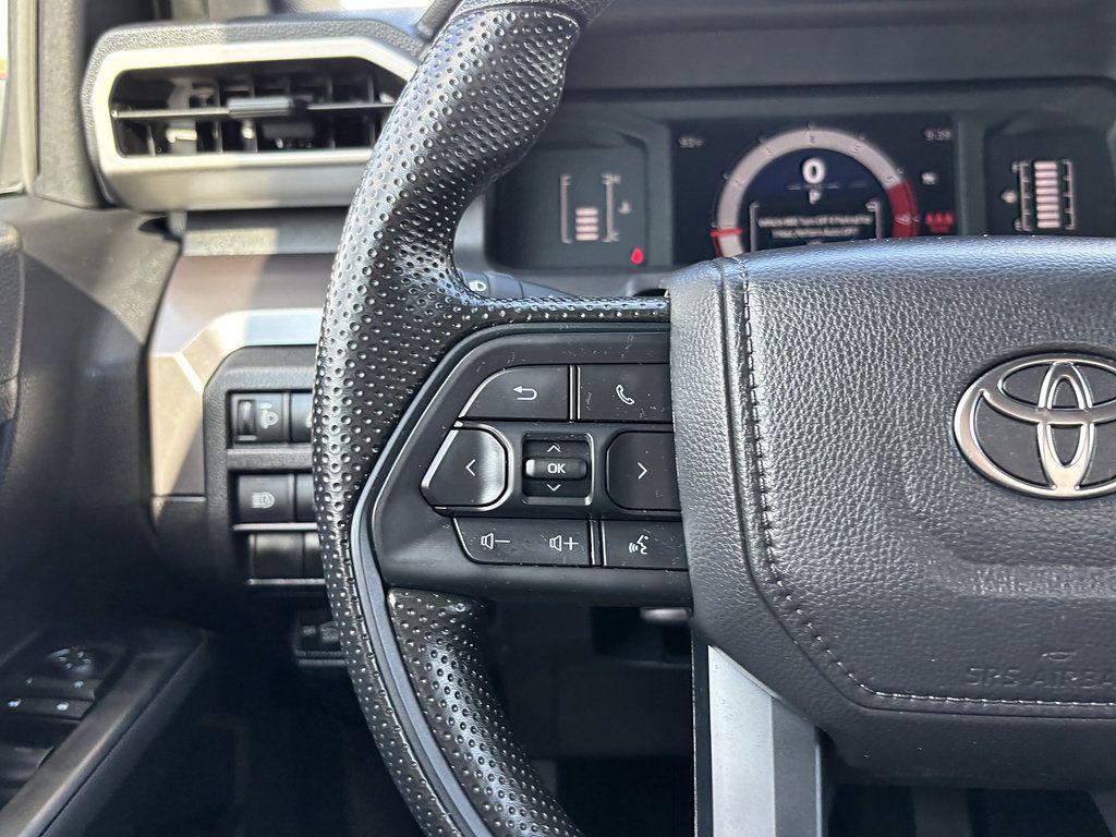 Certified 2026 Toyota Tacoma SR5 AWD/4WD image 16