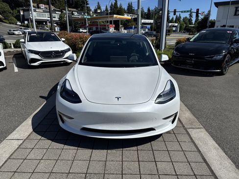 Used 2023 Tesla Model 3 Standard Range RWD image 2