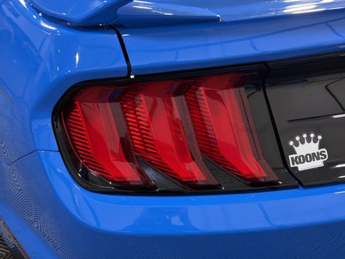 Used 2022 Ford Mustang GT Premium w/ GT Performance Package RWD image 17