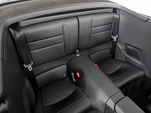 Certified 2025 Porsche 911 Carrera image 39