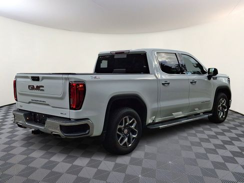 Used 2023 GMC Sierra 1500 SLT w/ SLT Premium Plus Package AWD/4WD image 6