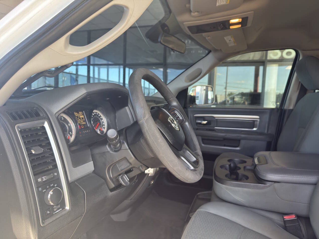 Used 2017 RAM 3500 SLT AWD/4WD image 12