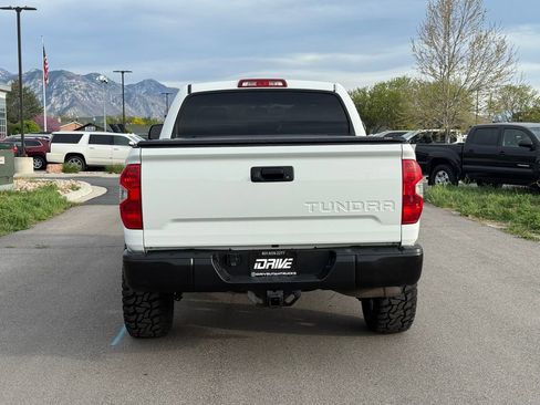 Used 2014 Toyota Tundra Limited w/ TRD Off Road Package AWD/4WD image 11