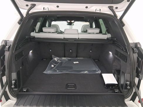 New 2026 BMW X5 xDrive40i w/ M Sport Package image 29