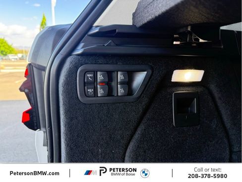 New 2027 BMW X7 xDrive40i w/ Premium Package AWD/4WD image 11