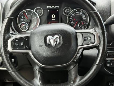 Used 2024 RAM 3500 Tradesman w/ Chrome Appearance Group AWD/4WD image 10