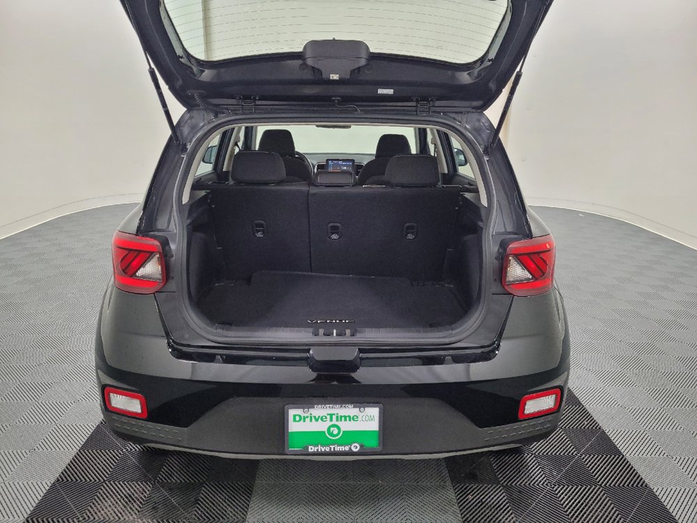 Used 2024 Hyundai Venue SEL FWD image 29