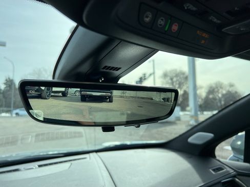 New 2026 Cadillac XT5 Sportv w/ LPO, Floor Liner Package image 32