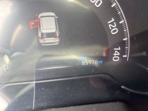 Used 2024 Toyota RAV4 LE FWD image 6