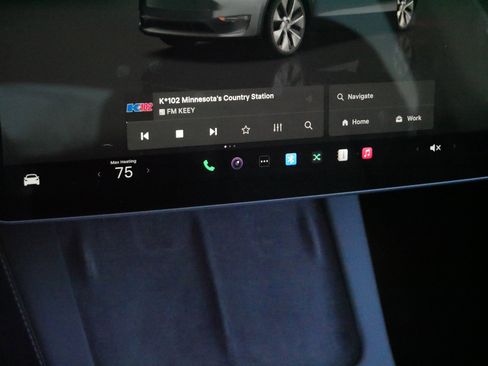 Used 2023 Tesla Model Y Long Range image 22