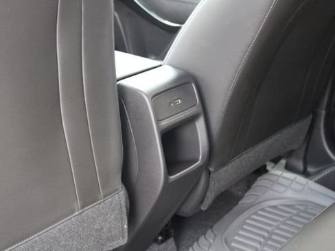Used 2025 Chevrolet Trax LT w/ Driver Confidence Package FWD image 22