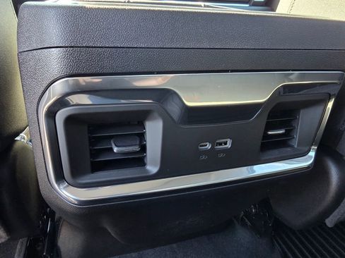 New 2026 GMC Sierra 1500 Elevation image 26