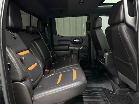 Used 2019 GMC Sierra 1500 AT4 w/ AT4 Premium Package image 17