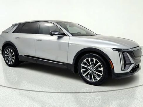 Used 2024 Cadillac Lyriq Sport AWD/4WD image 1