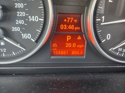 Used 2011 BMW 328i xDrive Sedan image 15