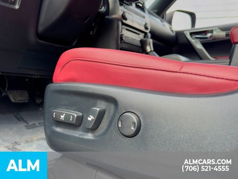 Used 2023 Lexus GX 460 Premium w/ Premium Package image 12