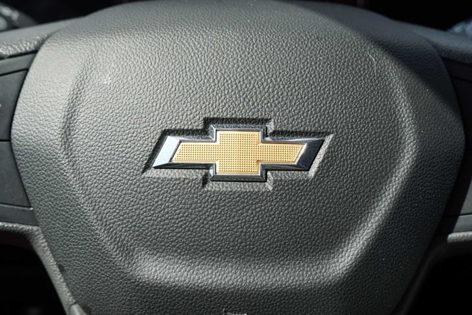 Used 2025 Chevrolet TrailBlazer LT FWD image 12