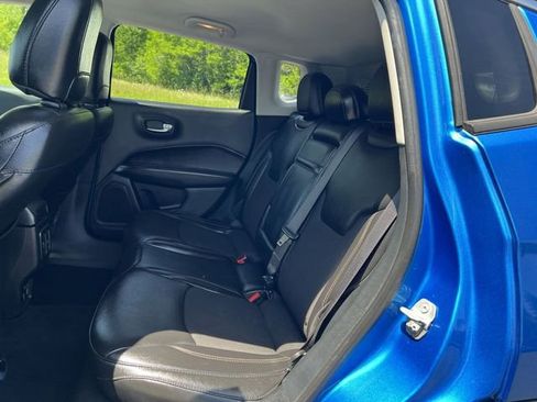 Used 2018 Jeep Compass Latitude w/ Popular Equipment Group AWD/4WD image 25