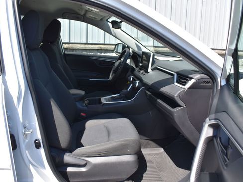Certified 2024 Toyota RAV4 LE AWD/4WD image 25