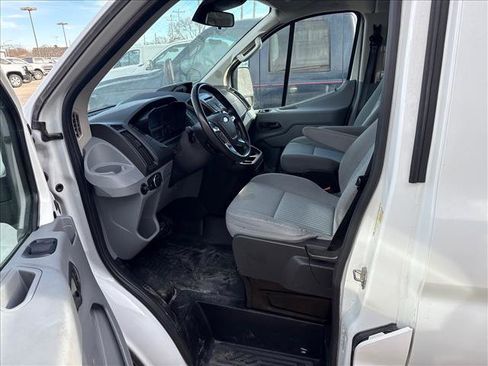 Used 2016 Ford Transit 350 XLT image 5