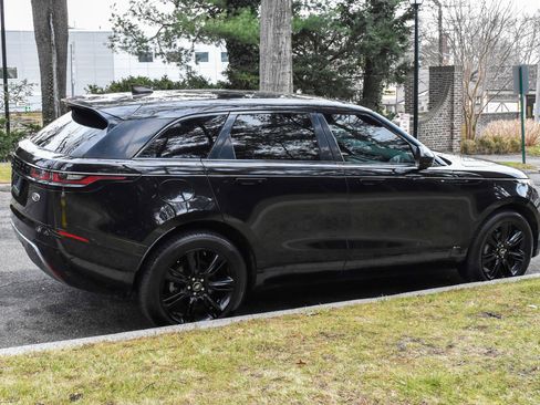 Used 2020 Land Rover Range Rover Velar R-Dynamic S image 7
