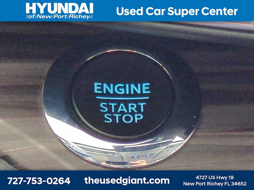 Used 2022 Ford Explorer Limited w/ Equipment Group 301A RWD image 34