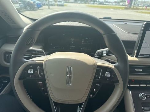 Certified 2021 Lincoln Aviator Reserve w/ Equipment Group 201A image 27