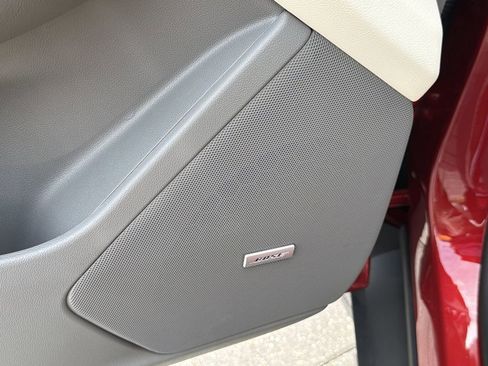 New 2026 Cadillac XT5 Premium Luxury w/ Driver Assist Package FWD image 19