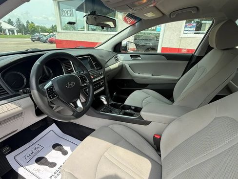 Used 2018 Hyundai Sonata SE FWD image 9
