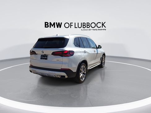 Used 2025 BMW X5 xDrive40i w/ Climate Comfort Package AWD/4WD image 8