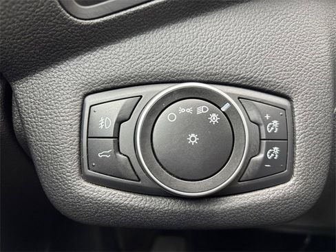 Used 2018 Ford Escape SE w/ SE Sync 3 Package image 18