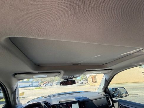 Used 2024 GMC Sierra 1500 SLT w/ SLT Premium Plus Package image 12