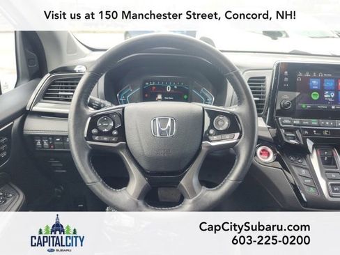 Used 2023 Honda Odyssey Elite image 19